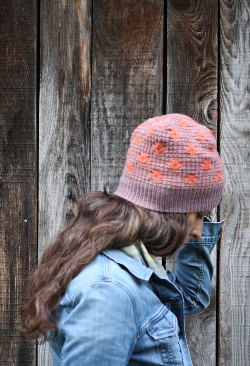 Hello, Pressed Flowers Cowl! Modern Daily Knitting