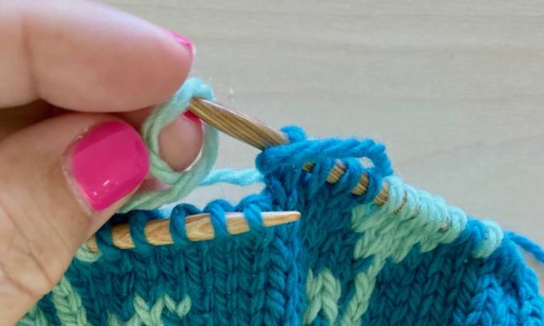 How to Work Ladderback Jacquard – Modern Daily Knitting