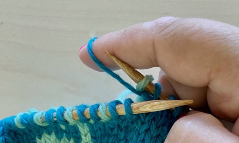 How to Work Ladderback Jacquard – Modern Daily Knitting