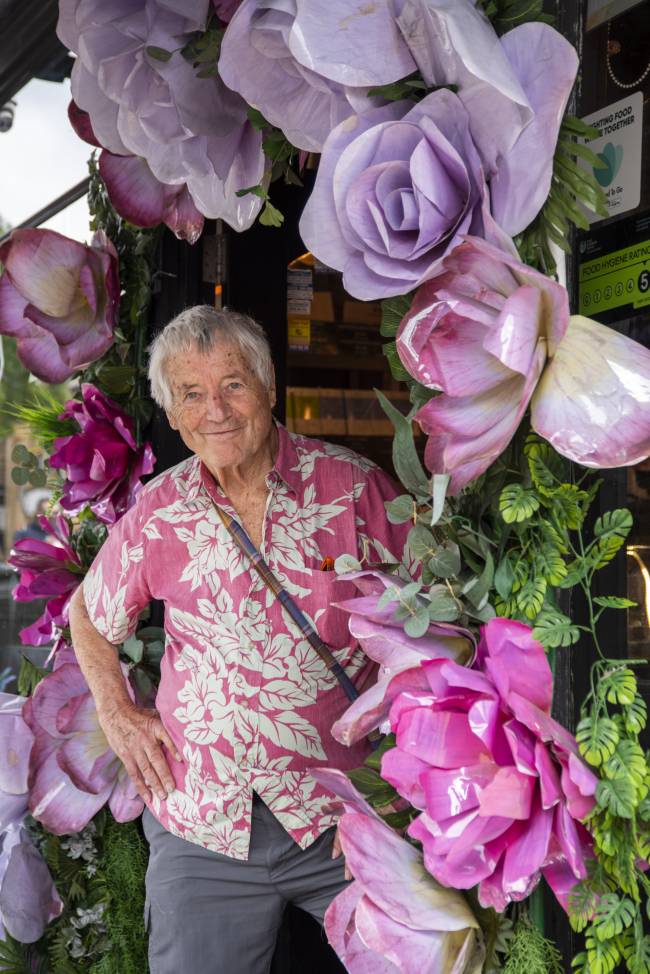 An Eye for Color: Kaffe Fassett Virtual Livestream